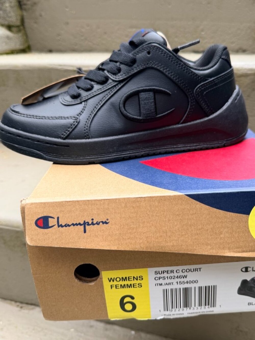 Champion women sneakers brand new size 6